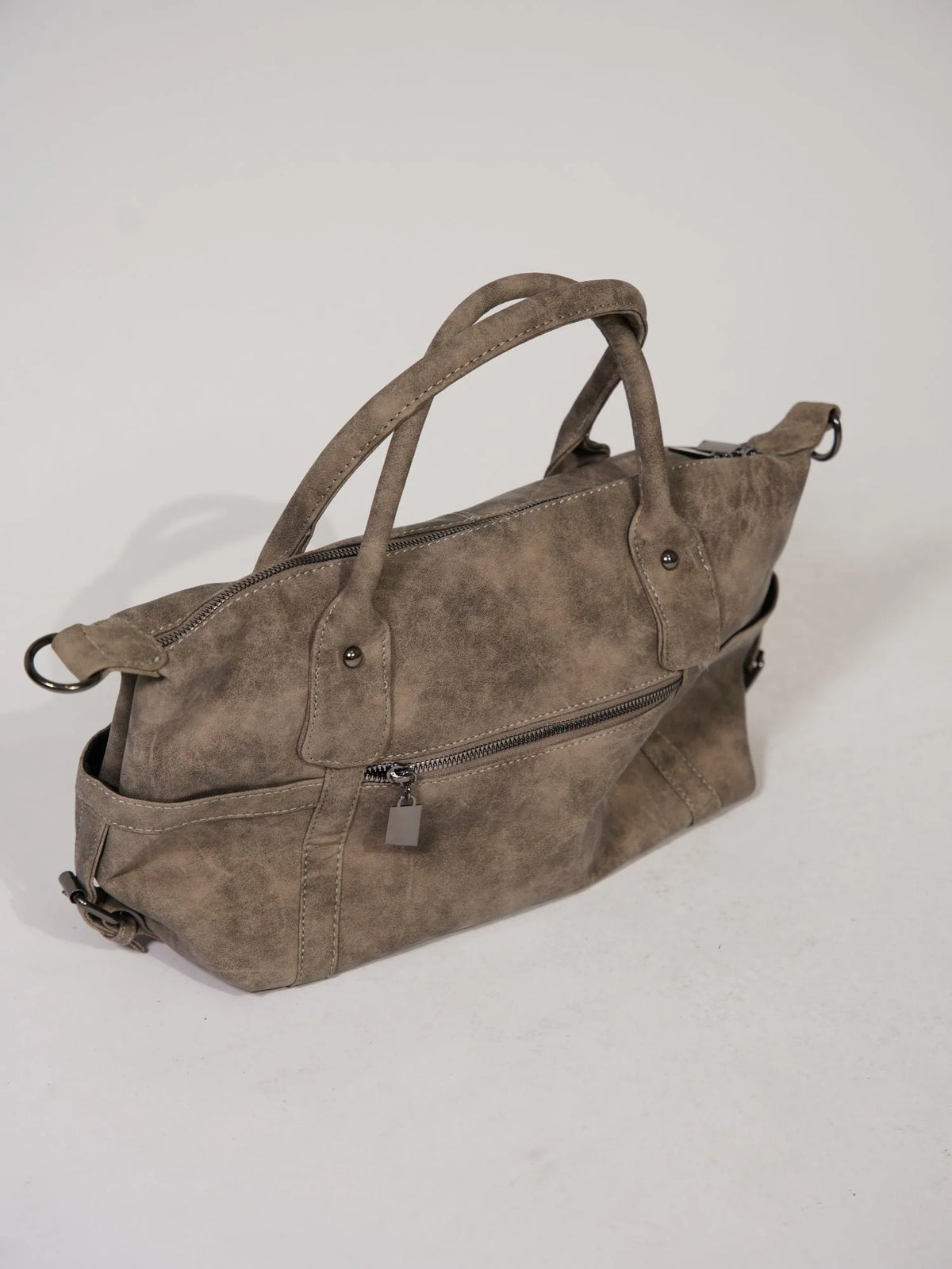 Ava Women's Shoulder Bag | Durable Vegan Leather, Spacious Design 8